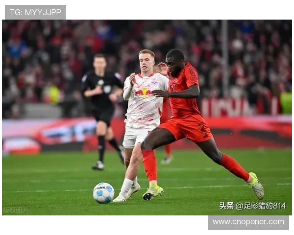 拜仁大巴遇交通拥堵官方宣布拜仁对门兴比赛延迟十五分钟开球